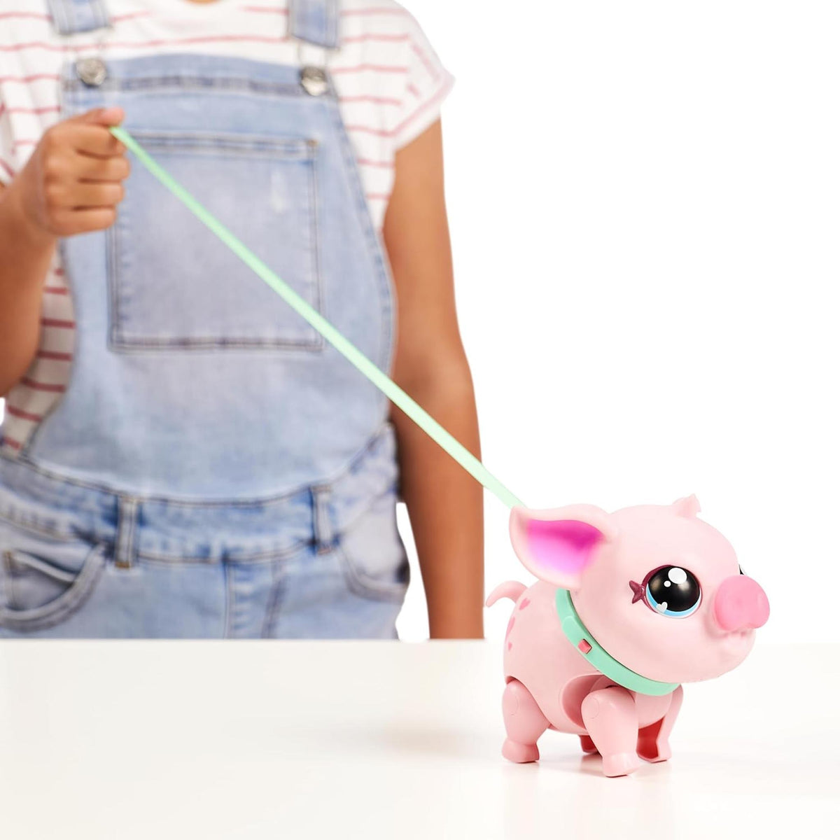 Little Live Pets: My Walking Pig Piggly
