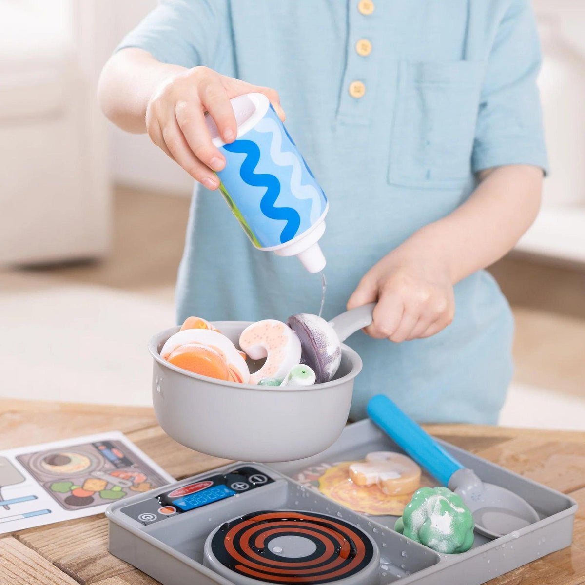 Melissa & Doug: Simmer & Stir Stove-Top Playset