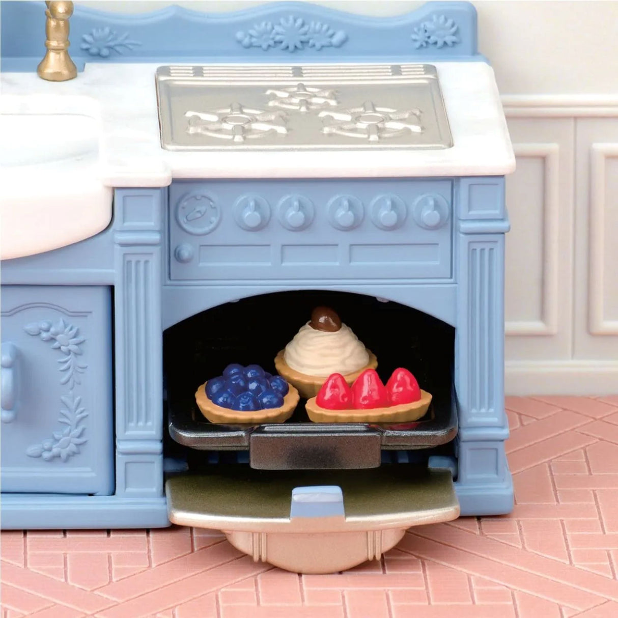 Sylvanian Families Red Roof Riverside Manor Elegant Dining Room