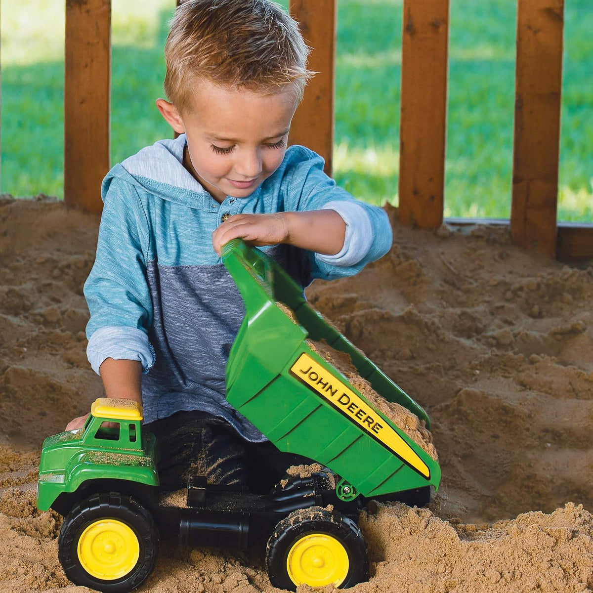 John Deere Kids Big Scoop Dump Truck