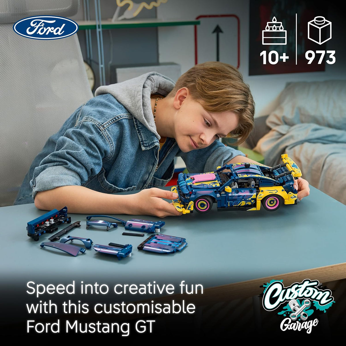 LEGO 42236 Technic Cutom Garage Ford Mustang GT Car