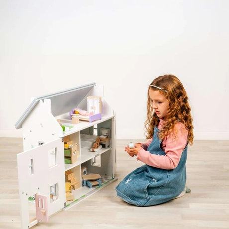 Bigjigs Bundle: Summer Cottage Wooden Doll's House with Furniture & Doll Family