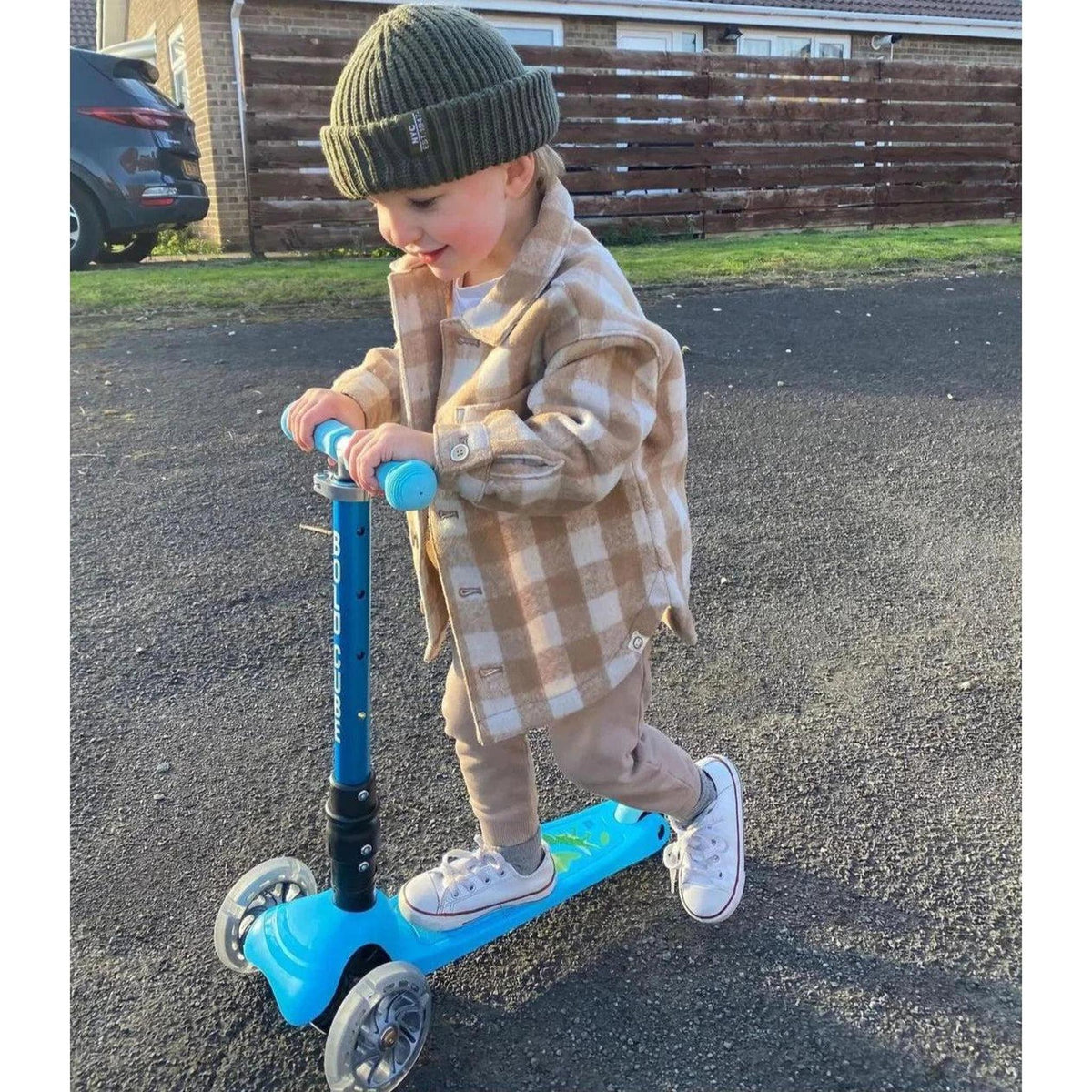 Boldcube Dinosaur - Teeny Fold 3 Wheel Scooter