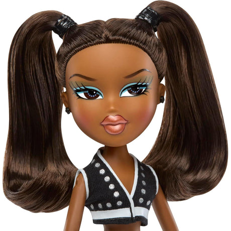 Bratz Play Sportz - Rockin' Cheerleadin' Sasha Doll