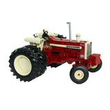 Britains Case IH Farmall 1206 Early Dual Wheels