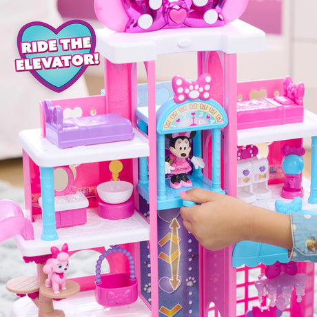 Disney Jr. Minnie Mouse Pet Hotel Playset