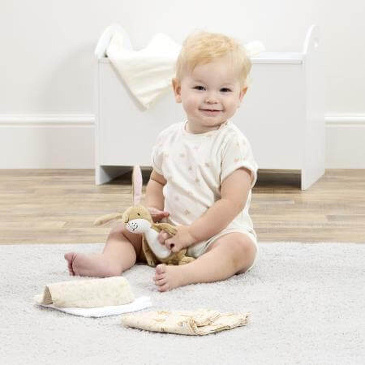 Guess How Much I Love You Soft Toy & Muslin Set