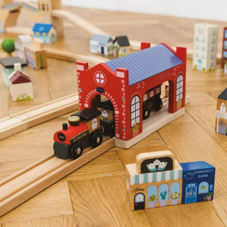 Le Toy Van London Train Set 120 pieces