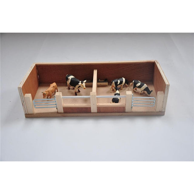 Millwood Crafts Cattle House with 2 Pens and Removable roof