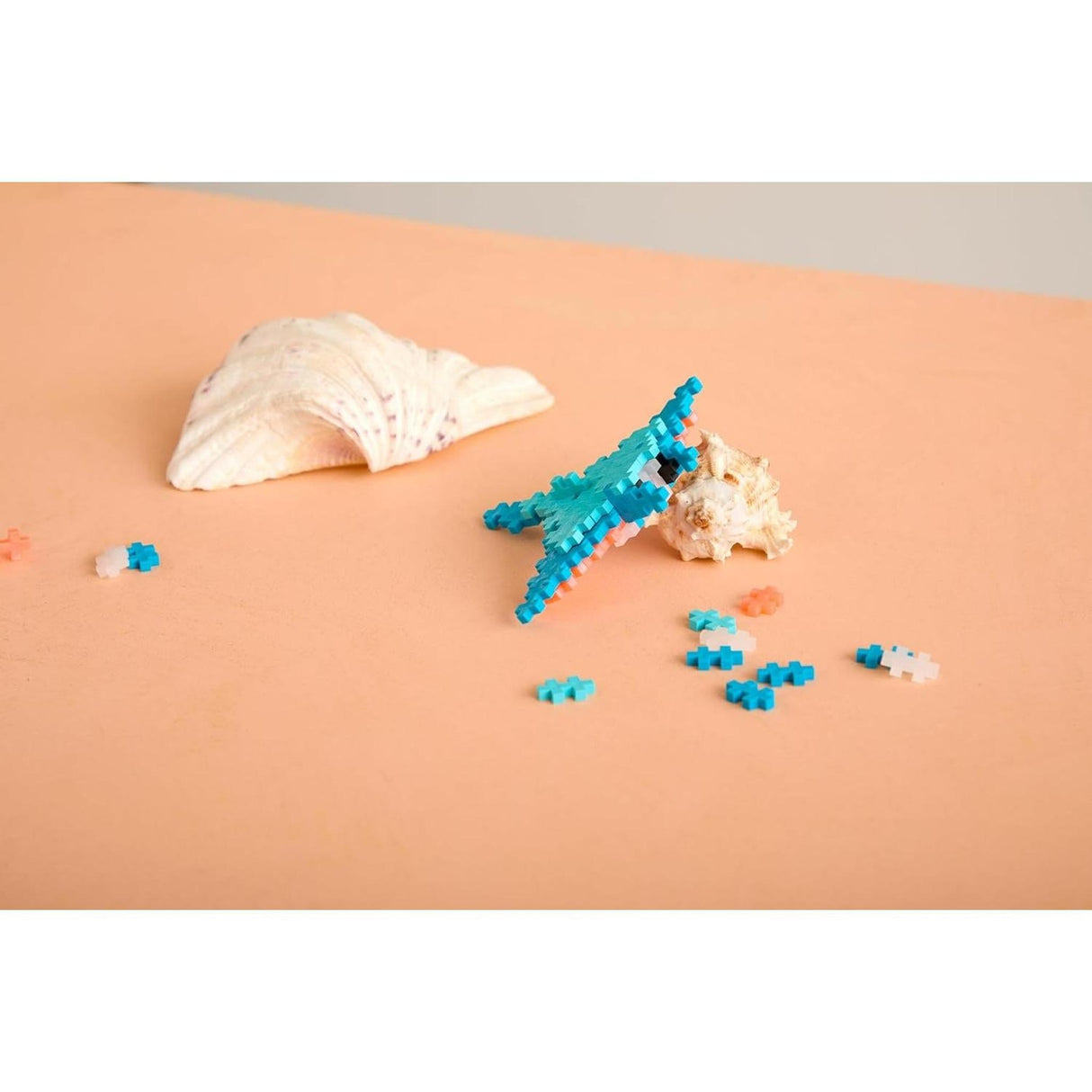 Plus-Plus Tube 100 pcs - Manta Ray