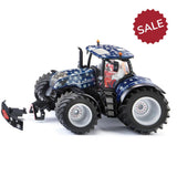 Siku 3223 New Holland Christmas Tractor