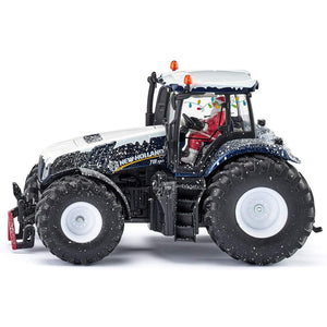 SIKU 3220 Christmas Tractor limited edition - McGreevy's Toys Direct