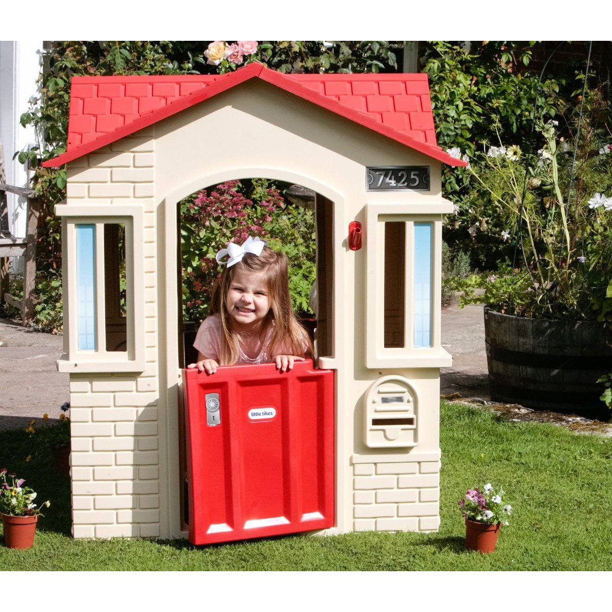 Little Tikes Cape Cottage Playhouse Tan Red McGreevy s Toys Direct